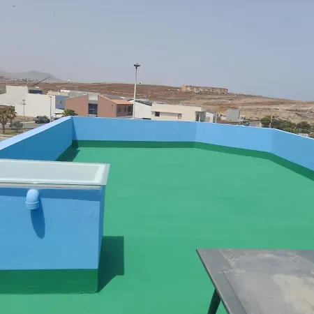 Sarahs Kite En Playa Del Burrero Apartment